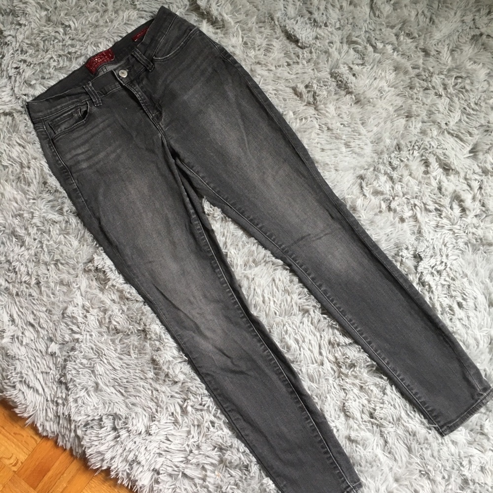 Lucky Brand Brooklyn Dark Gray Wash Skinny Jeans